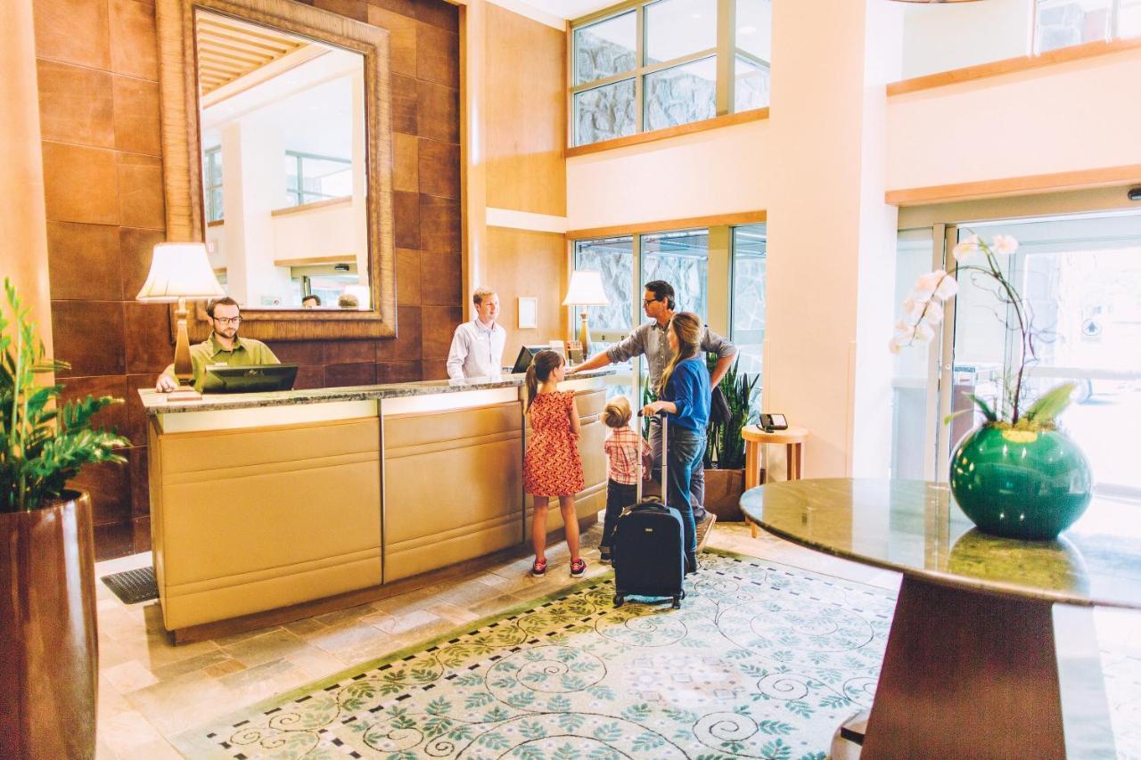 Pan Pacific Whistler Village Centre Εξωτερικό φωτογραφία