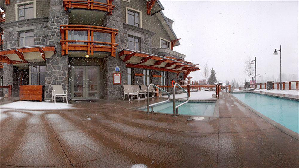 Pan Pacific Whistler Village Centre Εξωτερικό φωτογραφία